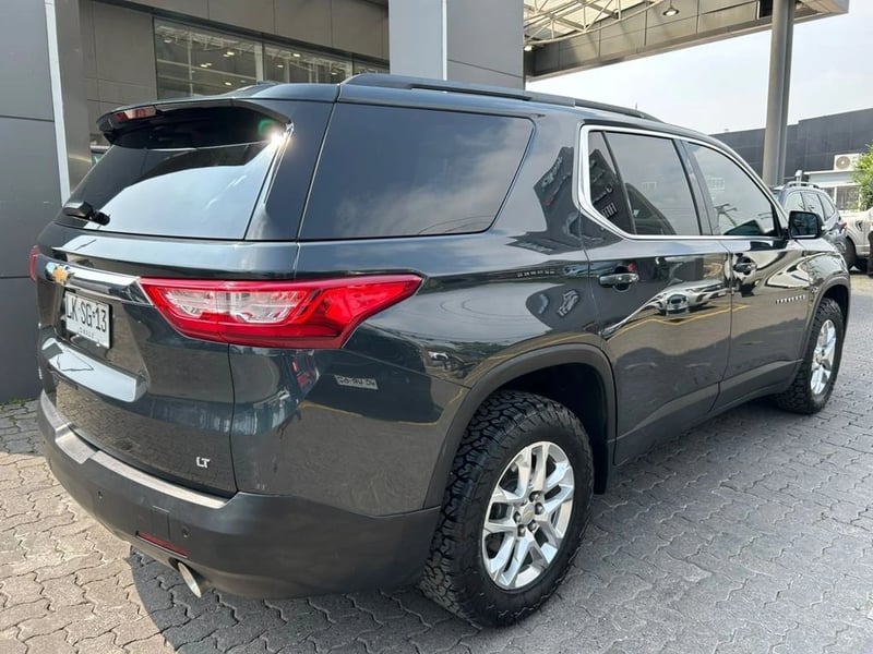 Chevrolet TRAVERSE 3.6L LT FWD AT 5P 2019 - Imagen 6 de 17