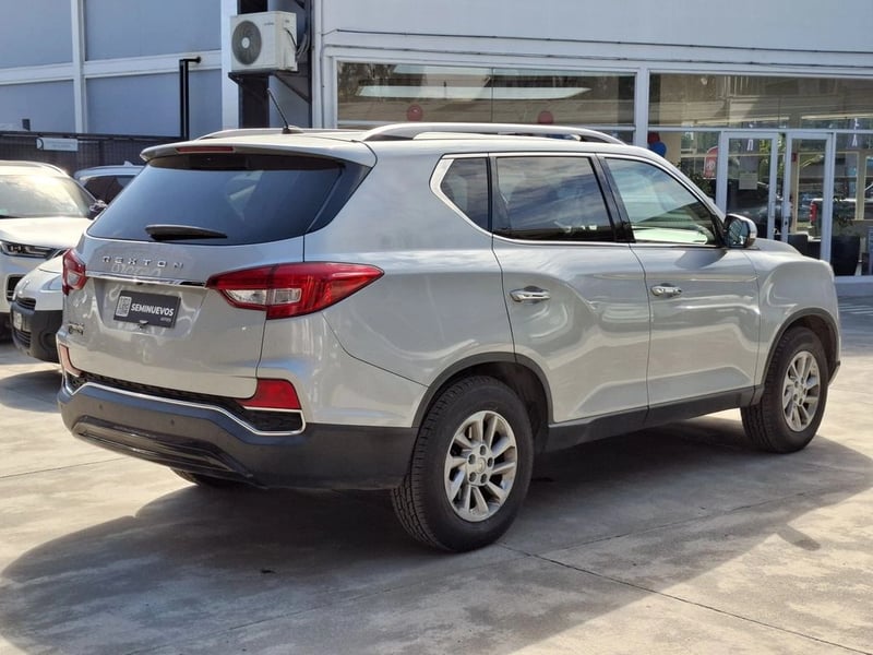 SsangYong REXTON AT 2.2 2018 - Imagen 6 de 20