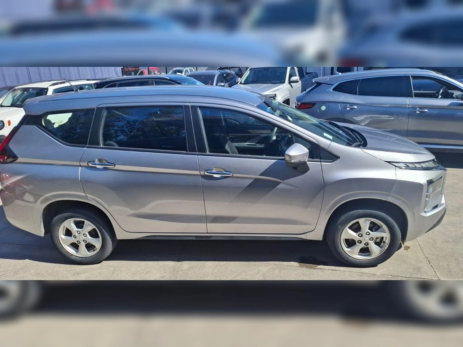 MITSUBISHI XPANDER 2024 - Imagen 5 de 18