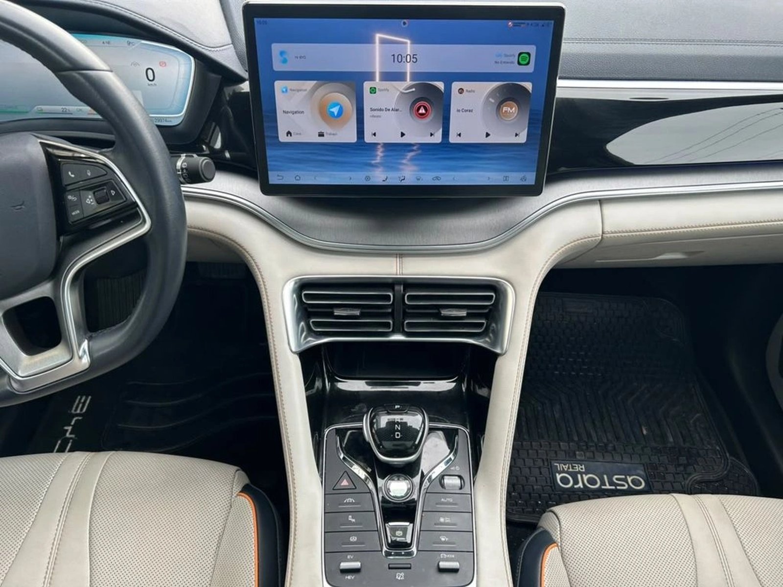 BYD SONG PLUS 1.5 GS AT 4X2 HIBRIDO 2024 - Imagen 13 de 17