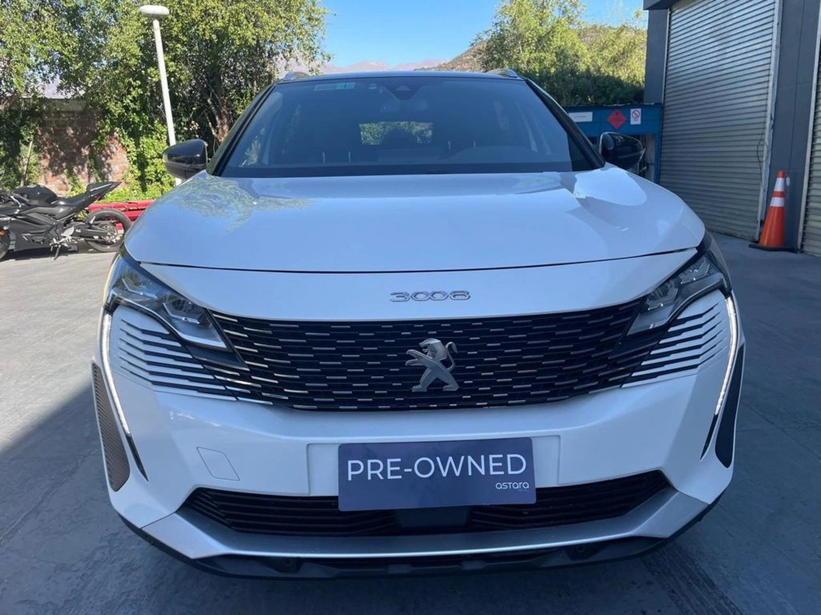 Peugeot 3008 1.6 ALLURE PACK THP 165 AT 2024 - Foto 3 de 20