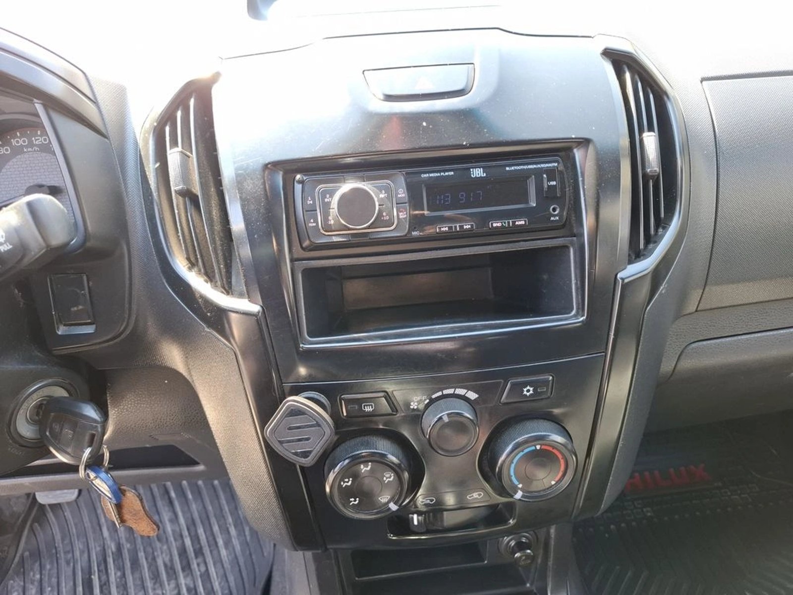 Chevrolet D-MAX 2.5 TD 4X4 2019 - Imagen 18 de 20