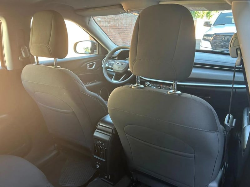 Jeep COMPASS 1.3 SPORT 4X2 AT 5P 2022 - Imagen 8 de 17