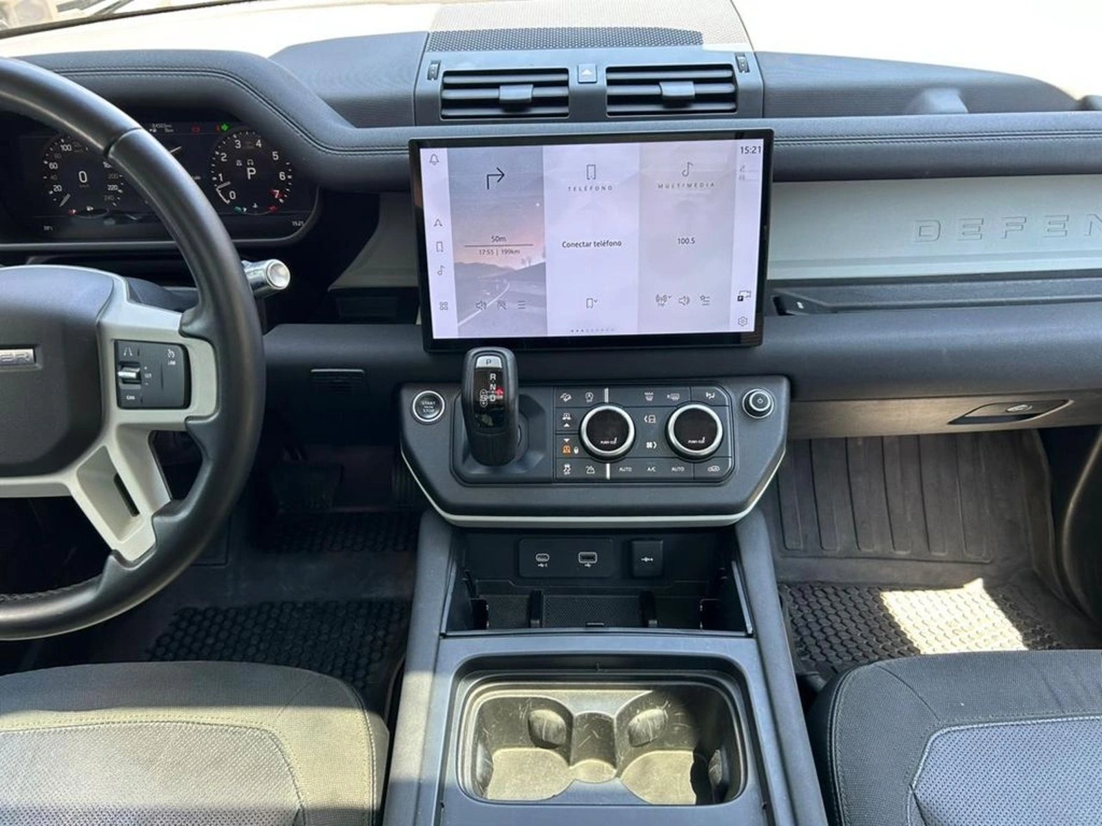 LAND ROVER DEFENDER 2021 - Imagen 9 de 14