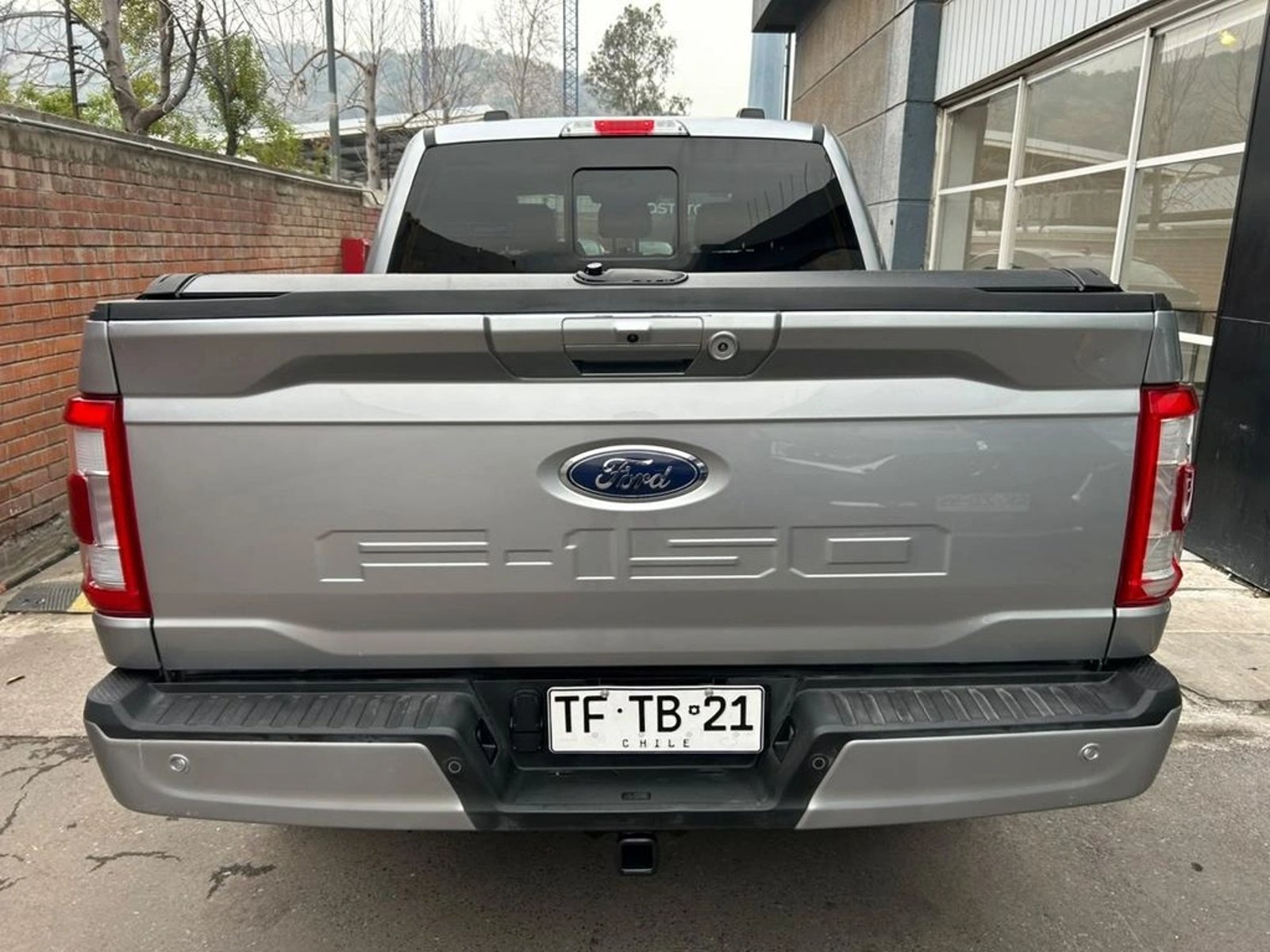 Ford F-150 LARIAT SPORT 4X4 5.0L 2024 - Foto 5 de 15