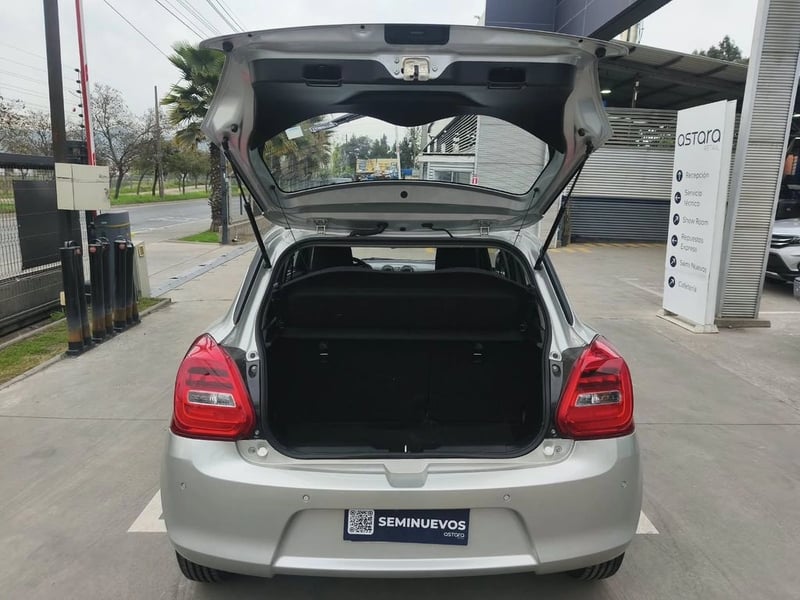 Suzuki SWIFT GL 1.2 MT 2025 - Imagen 7 de 20