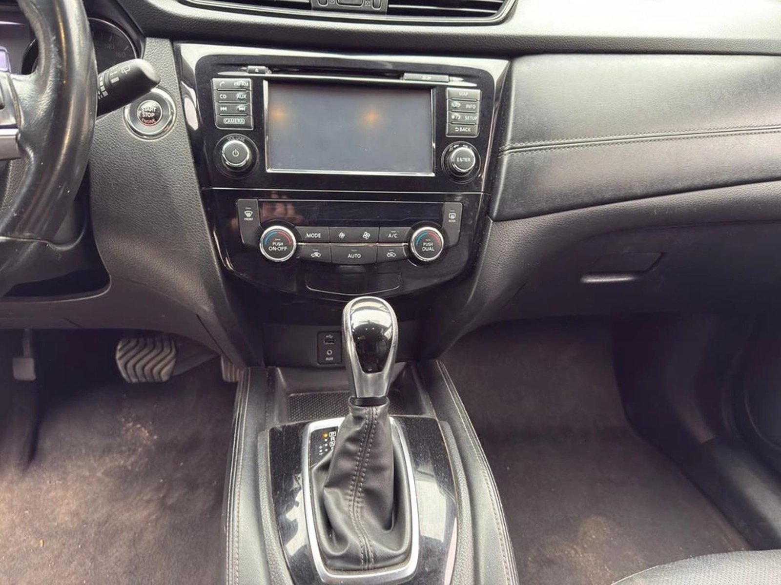 NISSAN X-TRAIL 2019 - Imagen 14 de 20