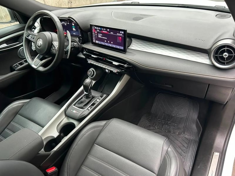 Alfa Romeo TONALE 1.5 VELOCE MHEV 4X2 AT 5P 2025 - Imagen 8 de 16