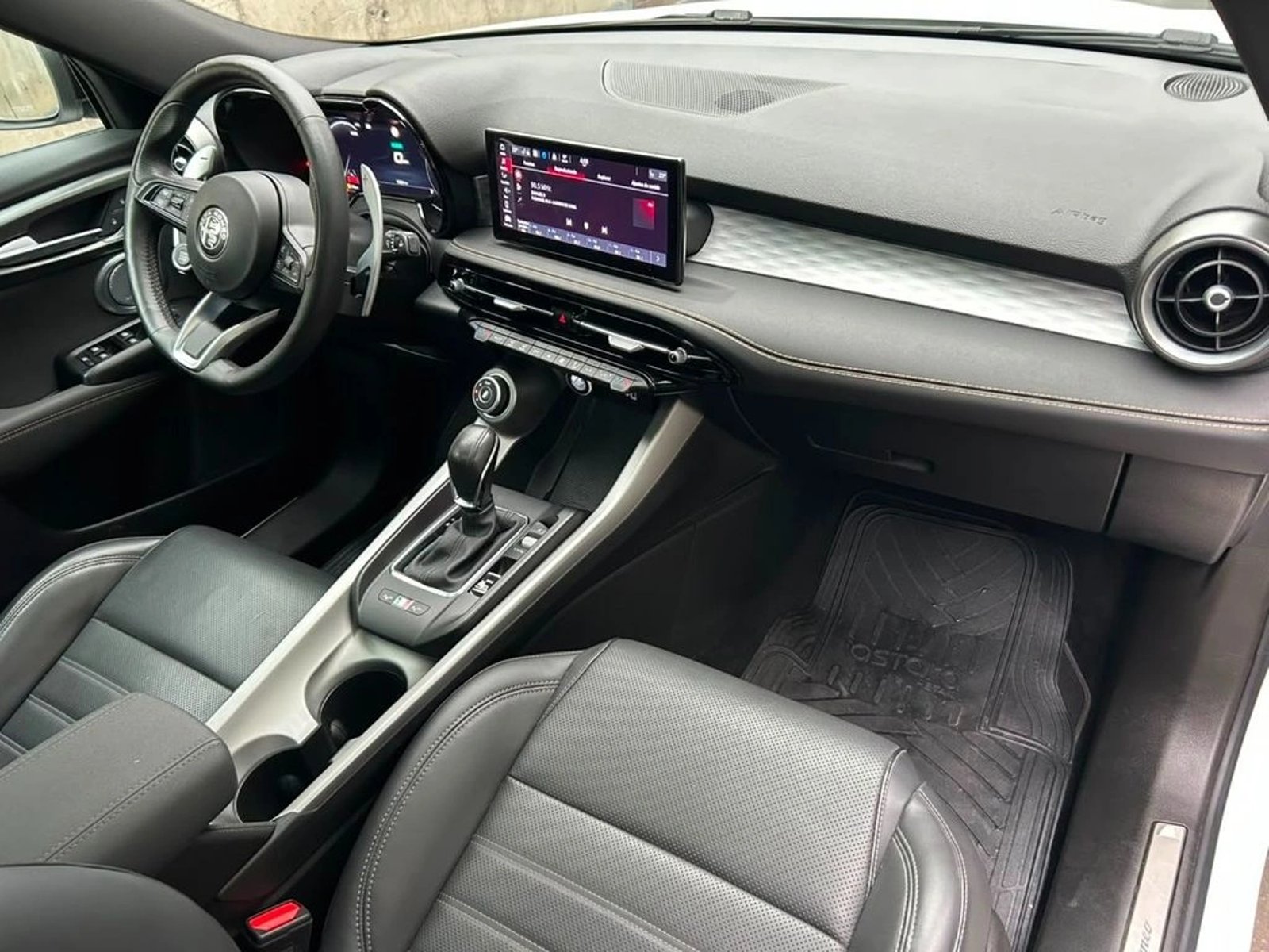 Alfa Romeo TONALE 1.5 VELOCE MHEV 4X2 AT 5P 2025 - Imagen 8 de 16