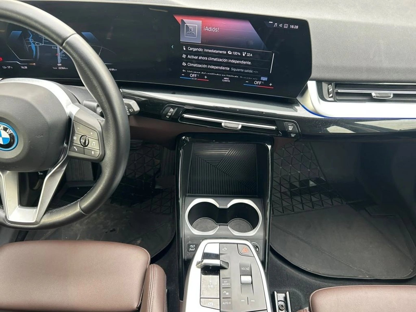 BMW IX1 0.0 XDRIVE40 SUITE AT 4X4 ELECTRICO 2023 - Imagen 12 de 16