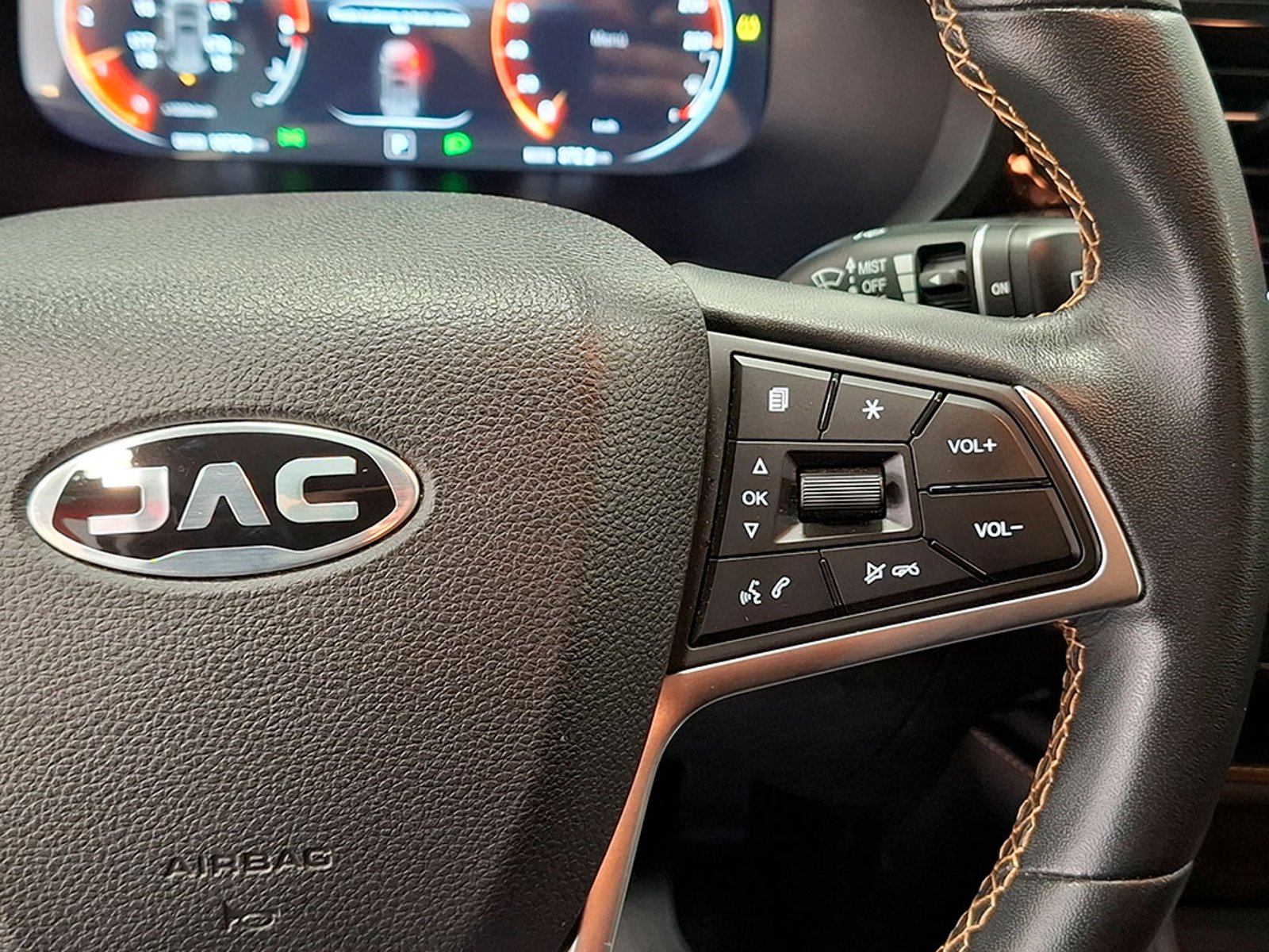 JAC JS4 1.5 LUXURY AT 2024 - Imagen 13 de 20