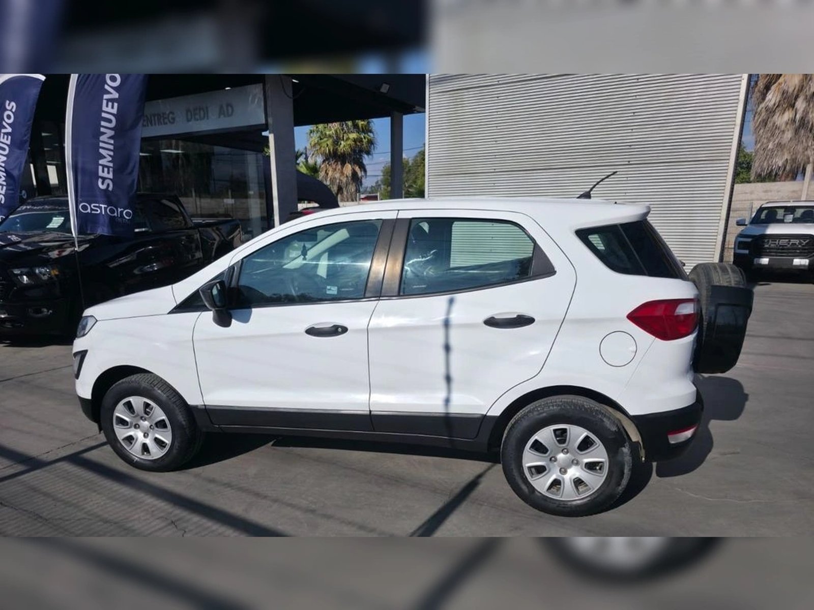 FORD ECOSPORT 2018 - Imagen 11 de 20