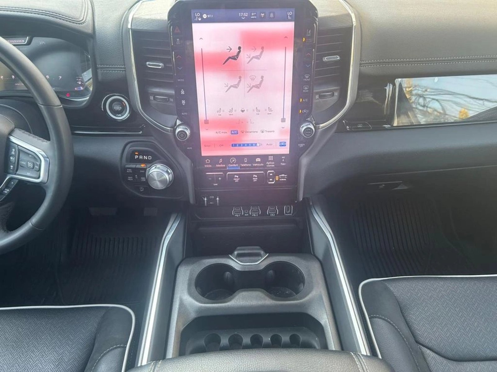 RAM 1500 2025 - Imagen 14 de 16