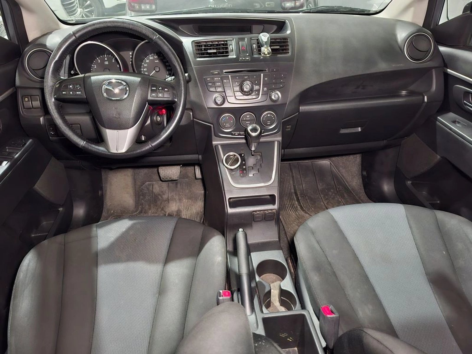 Mazda 5 2.0 AUT 2017 - Imagen 12 de 20