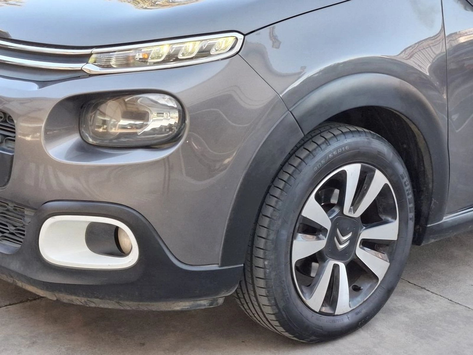 Citroën C3 1.5 LIVE BLUEHDI DIESEL 4X2 100 SS BVM HB MT 5P 2021 - Foto 5 de 20