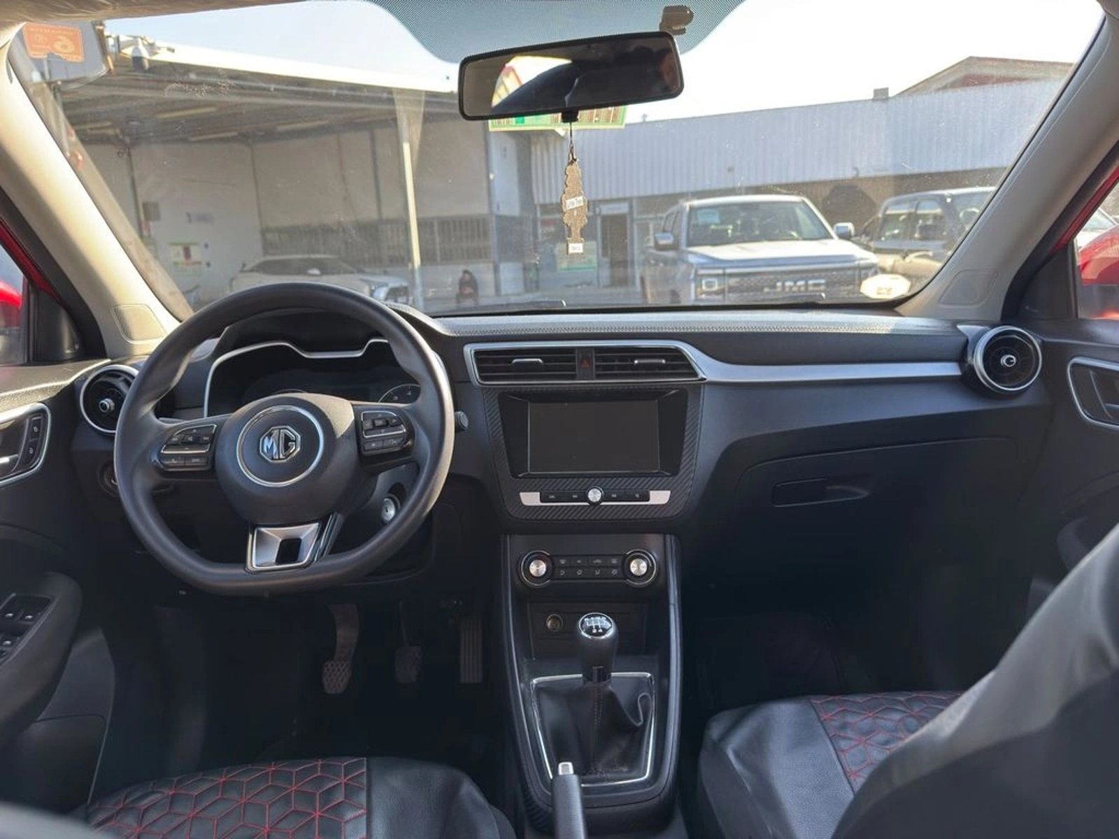 MG ZS 1.5 STD MT 2024 - Imagen 16 de 19