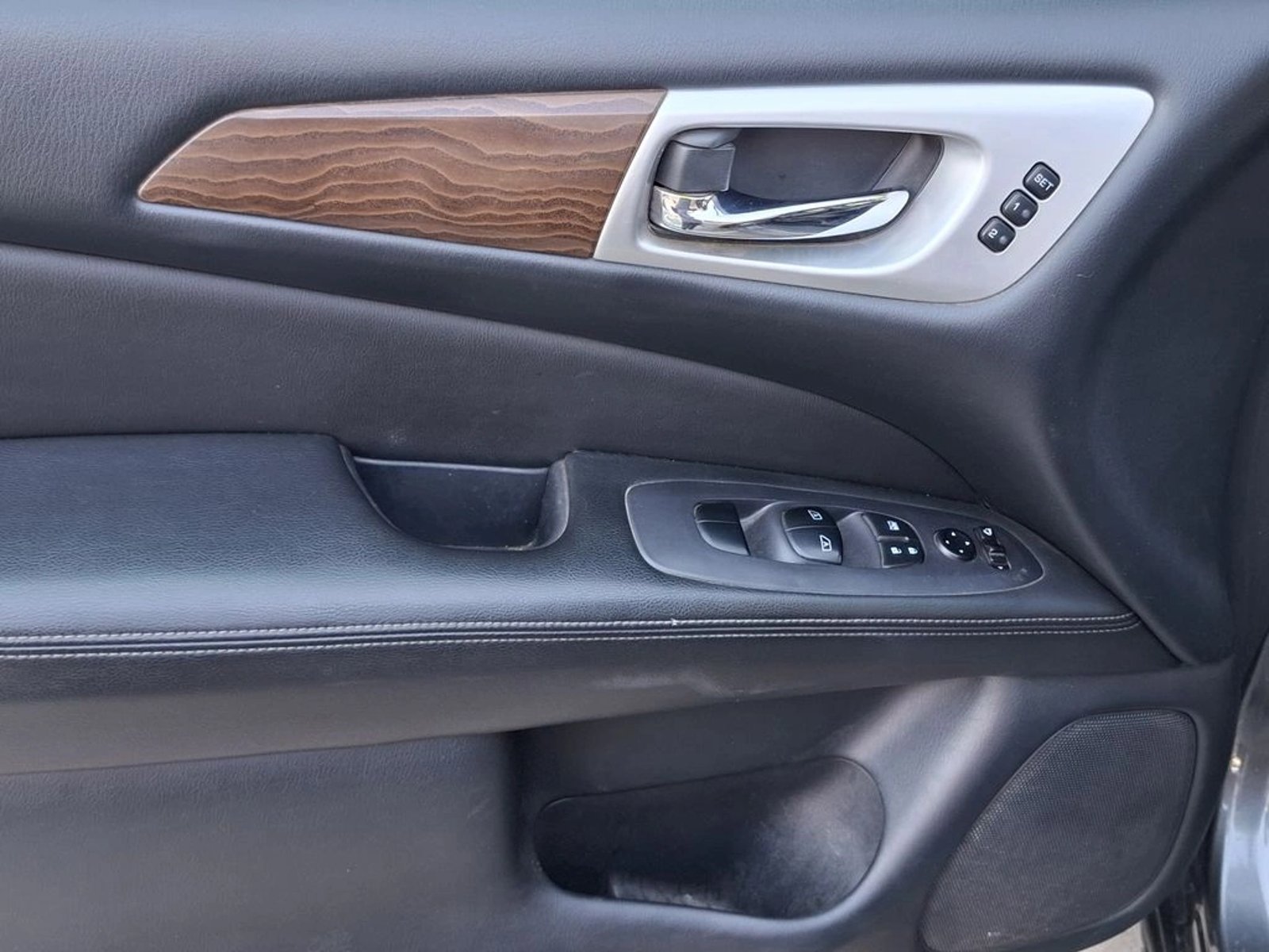 NISSAN PATHFINDER 2019 - Imagen 13 de 20