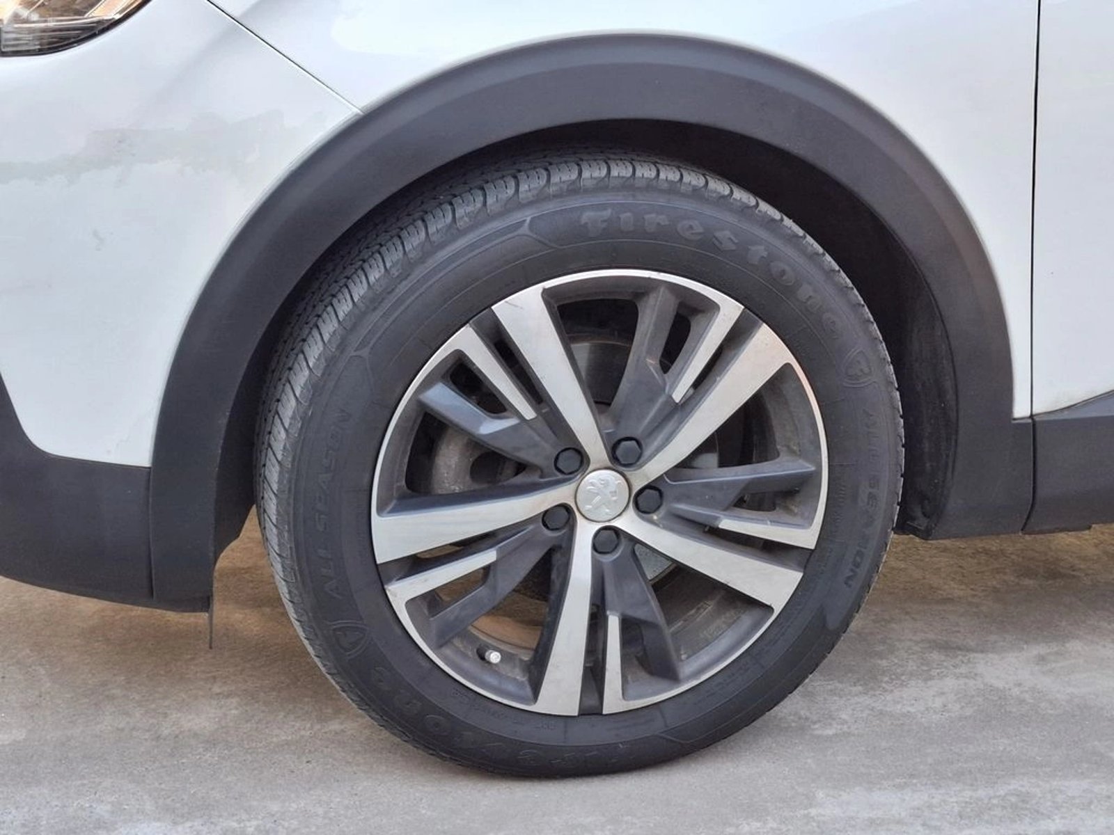 Peugeot 3008 ACTIVE BLUEHDI 1.5 2019 - Imagen 12 de 20