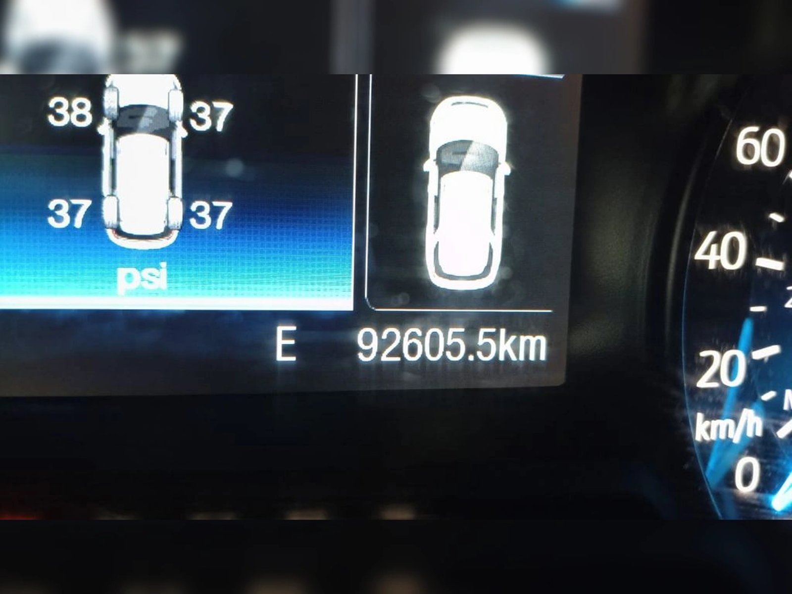 Ford EXPLORER 2.3 ECOBOOST 4X2 AT 5P 2018 - Imagen 14 de 17
