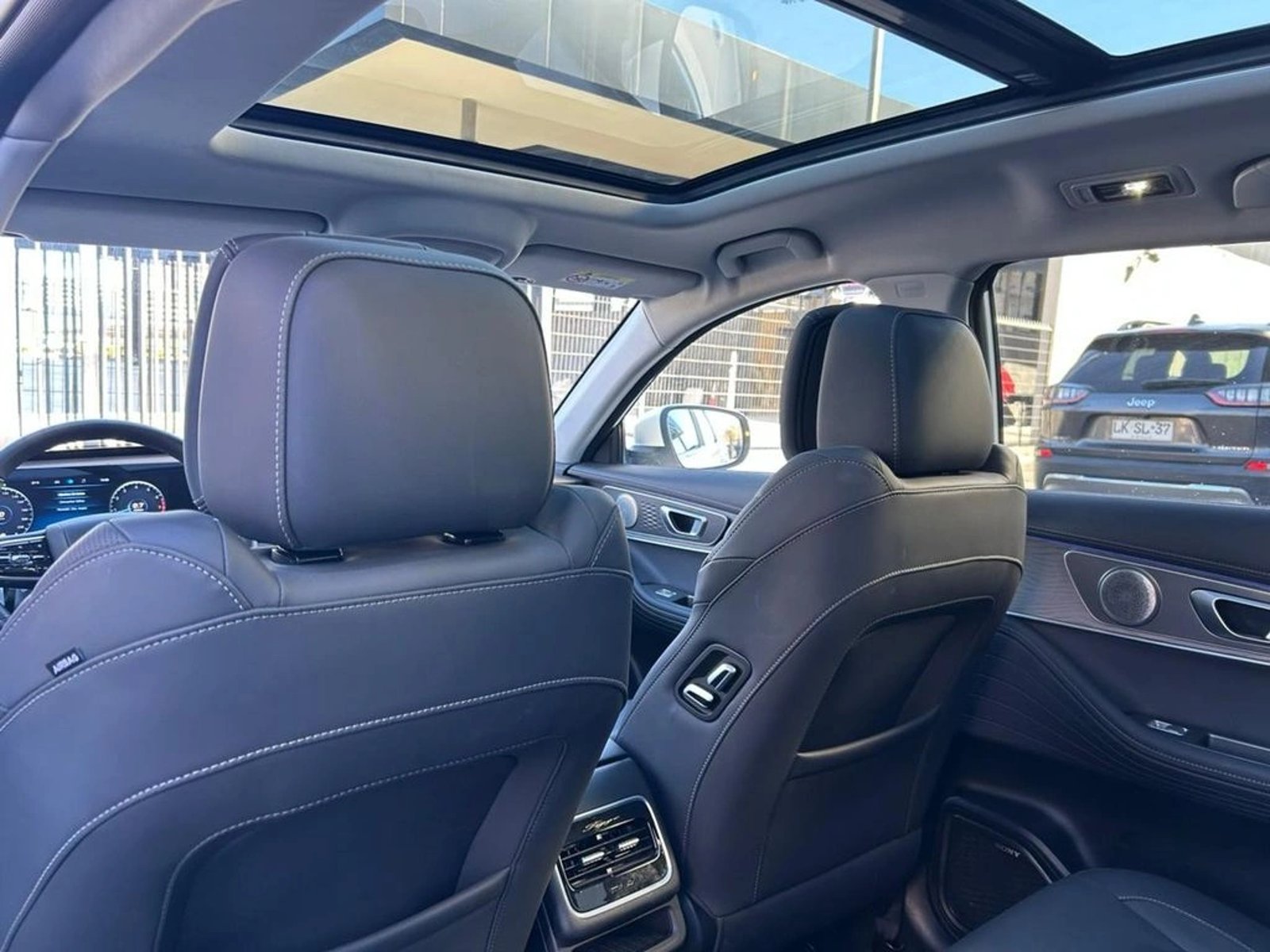 CHERY TIGGO 8 PRO 2.0T GLX AWD DCT AT 5P 2025 - Imagen 8 de 16