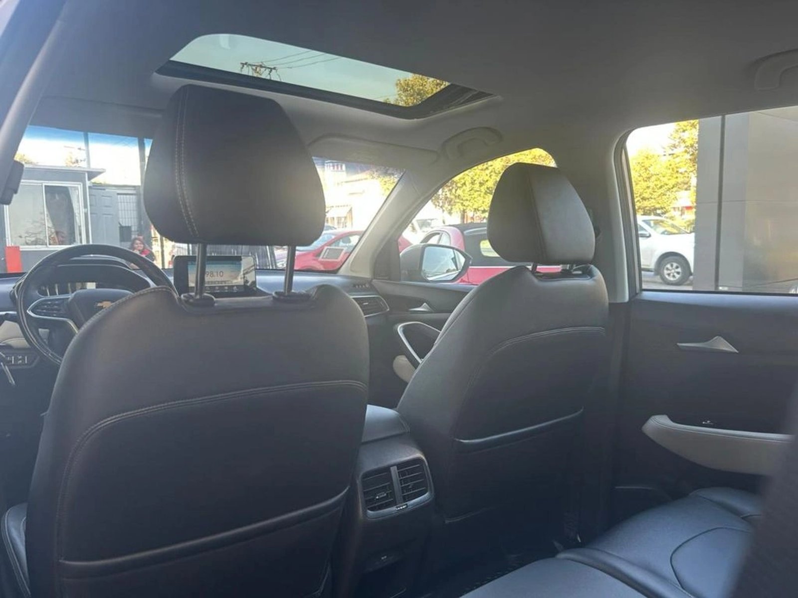 CHEVROLET CAPTIVA 2023 - Imagen 13 de 17