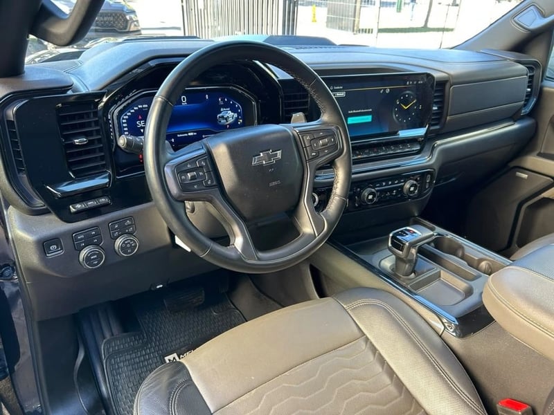 Chevrolet SILVERADO ZR2 6.2 4X4 AT 2025 - Imagen 7 de 16