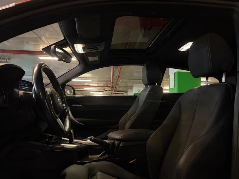 BMW 120i 2.0T AT 3P M SPORT 2019 - Imagen 9 de 13