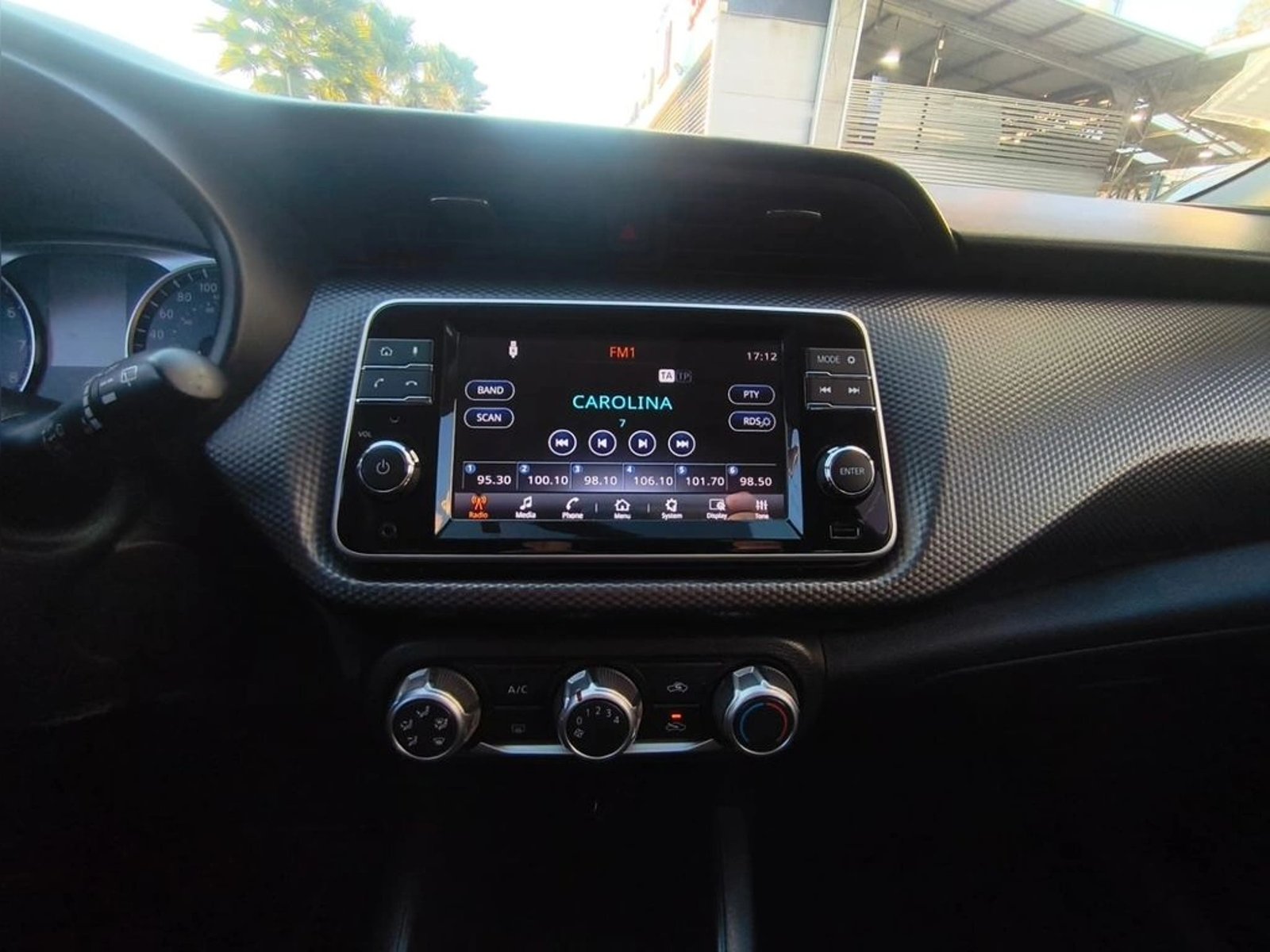 Nissan KICKS 1.6 MT ADVANCE 2020 - Imagen 11 de 20