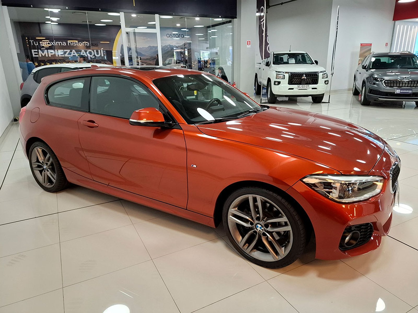 BMW 120 2.0T AT 3P M SPORT 2019 - Foto 3 de 20