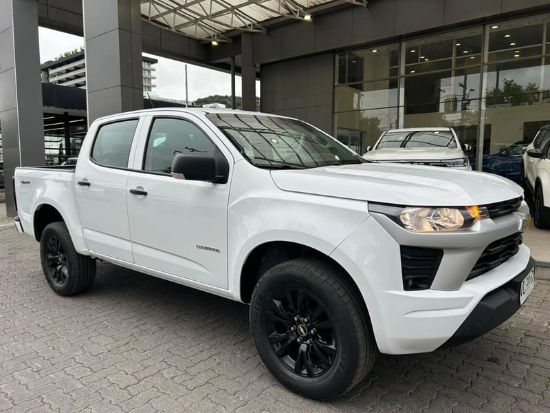 Chevrolet COLORADO DCAB 4P 4X4 2.8 TURBO DIESEL AUT 8 VEL 2026 - Imagen 3 de 15