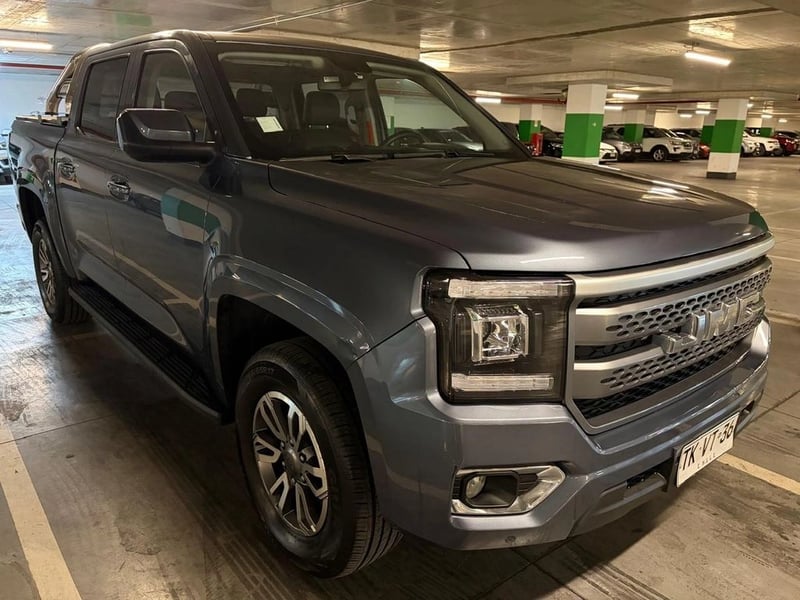 JMC GRAND AVENUE 4X2 2.3 MT 2024 - Imagen 3 de 17