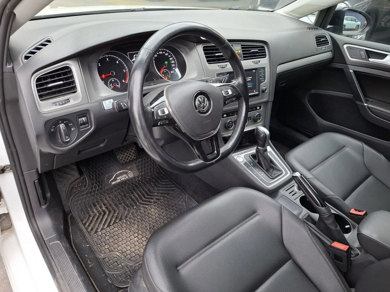 VOLKSWAGEN GOLF 2.0 GTI DSG AT 2017 - Imagen 11 de 20