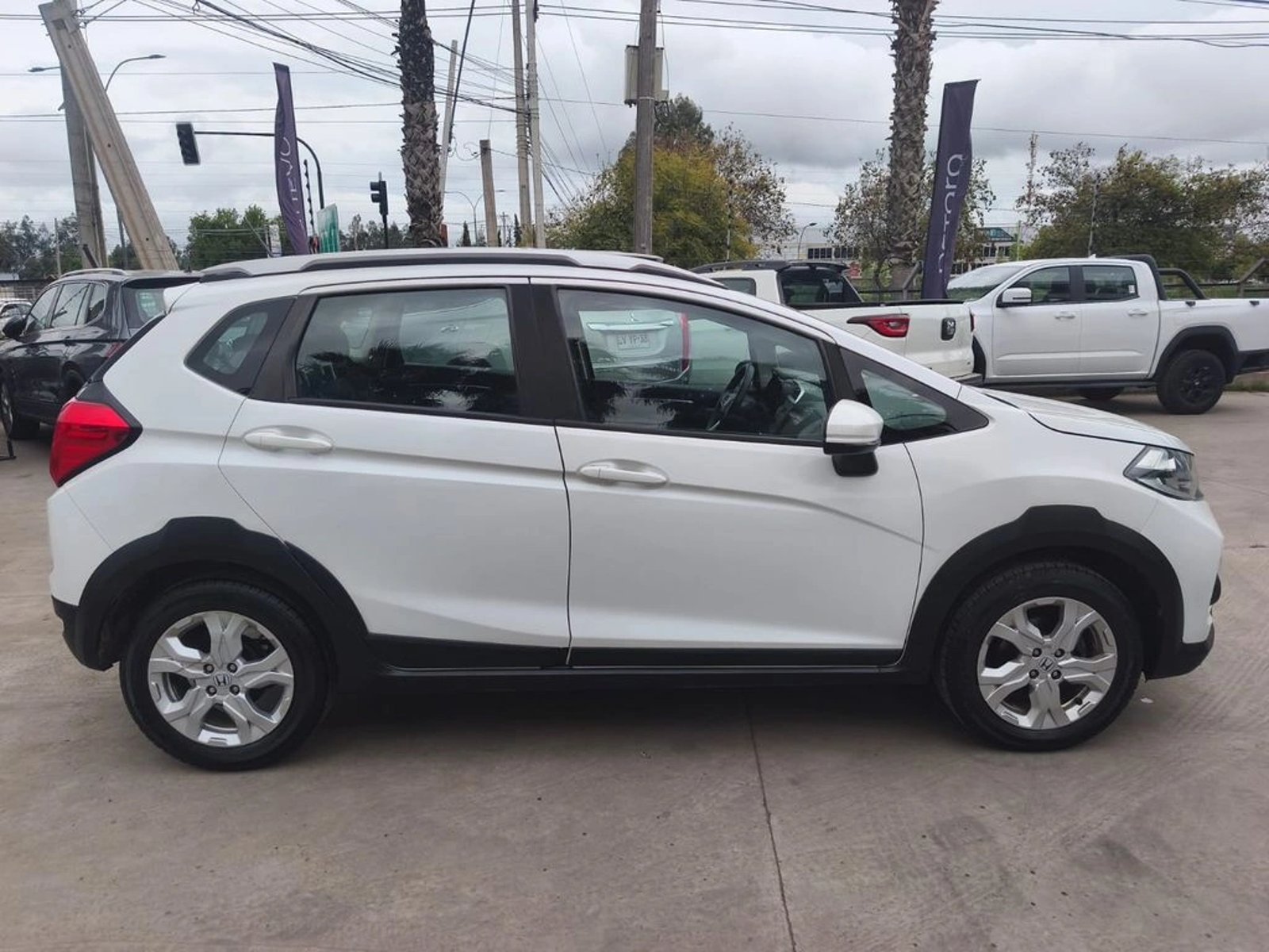 Honda WR-V WR V LX 1.5 2018 - Foto 5 de 20