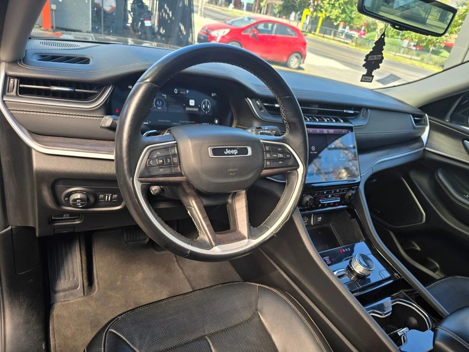 JEEP GRAND CHEROKEE 2023 - Imagen 9 de 20