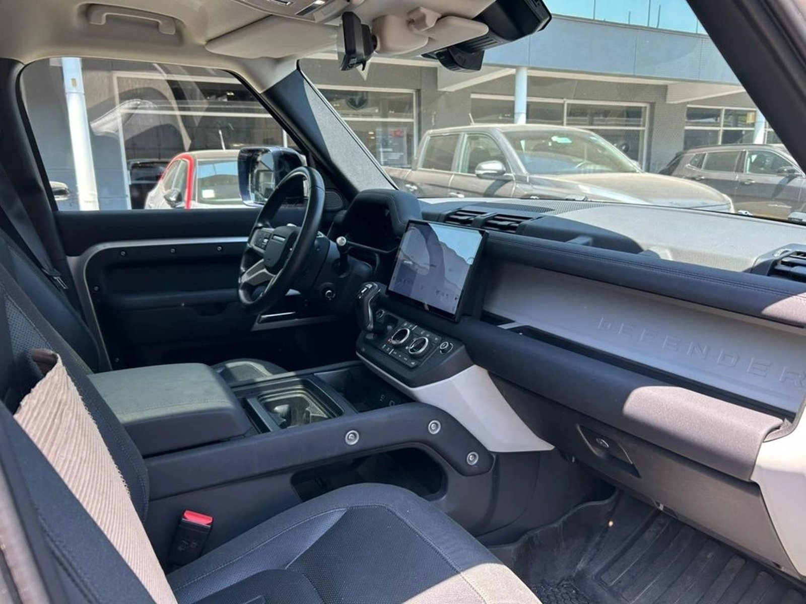 LAND ROVER DEFENDER 2021 - Imagen 11 de 14