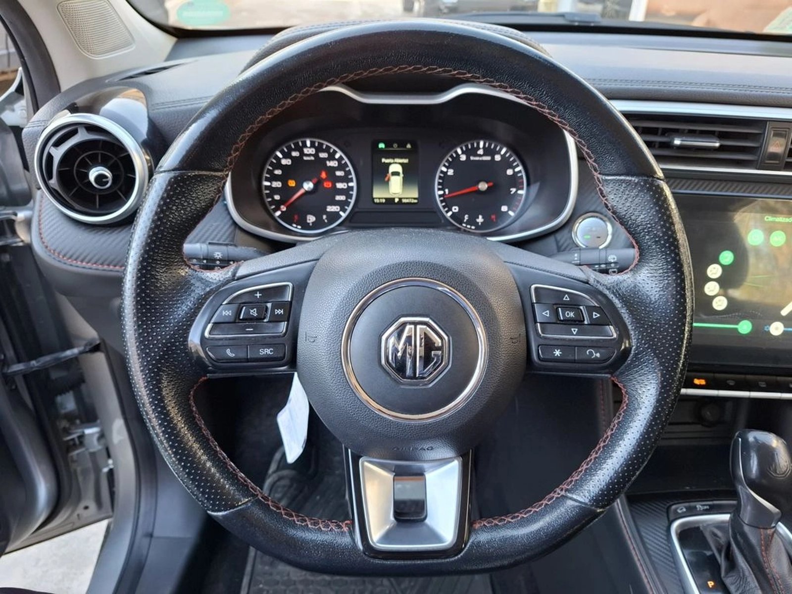 MG ZS 1.5 DLX 4X2 CVT AT 5P 2022 - Imagen 7 de 12