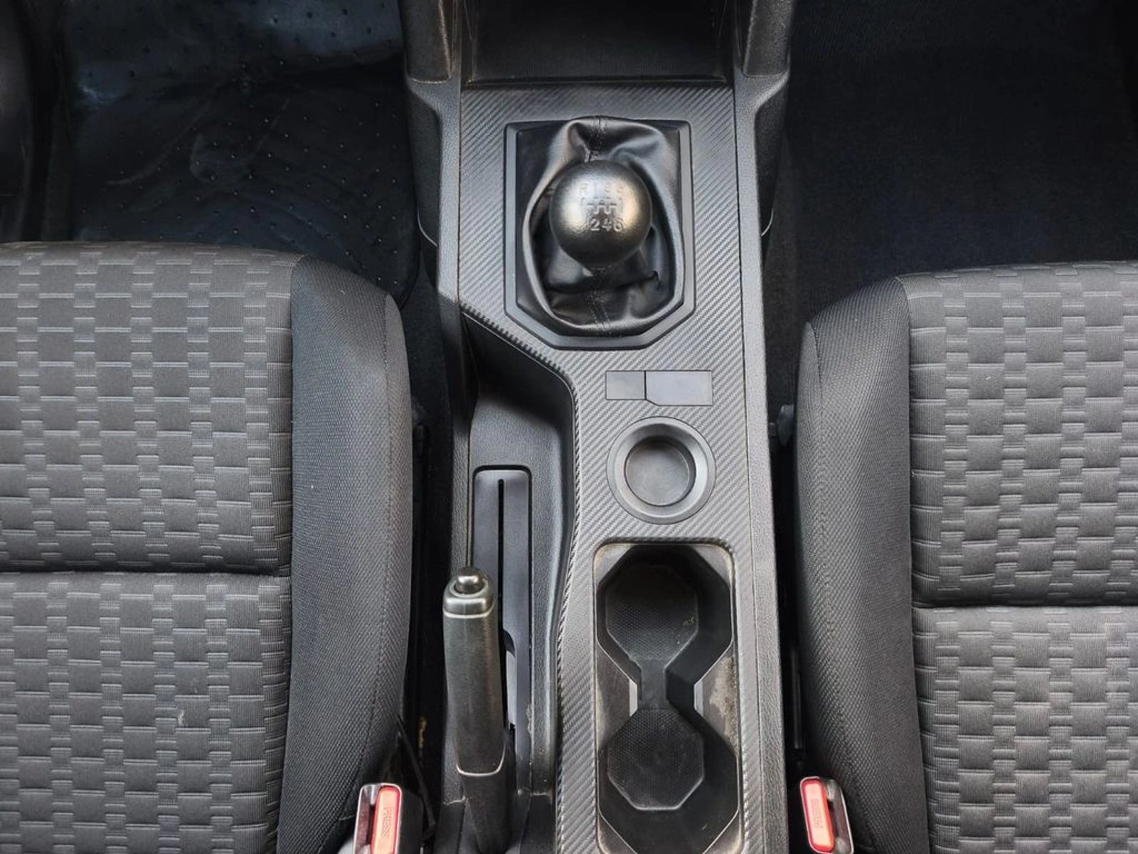 Mitsubishi L200 WORK XR 2.4 4X2 MT 2025 - Imagen 16 de 20