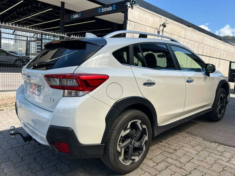 Subaru XV 2.0I AWD CVT 2023 - Imagen 6 de 16