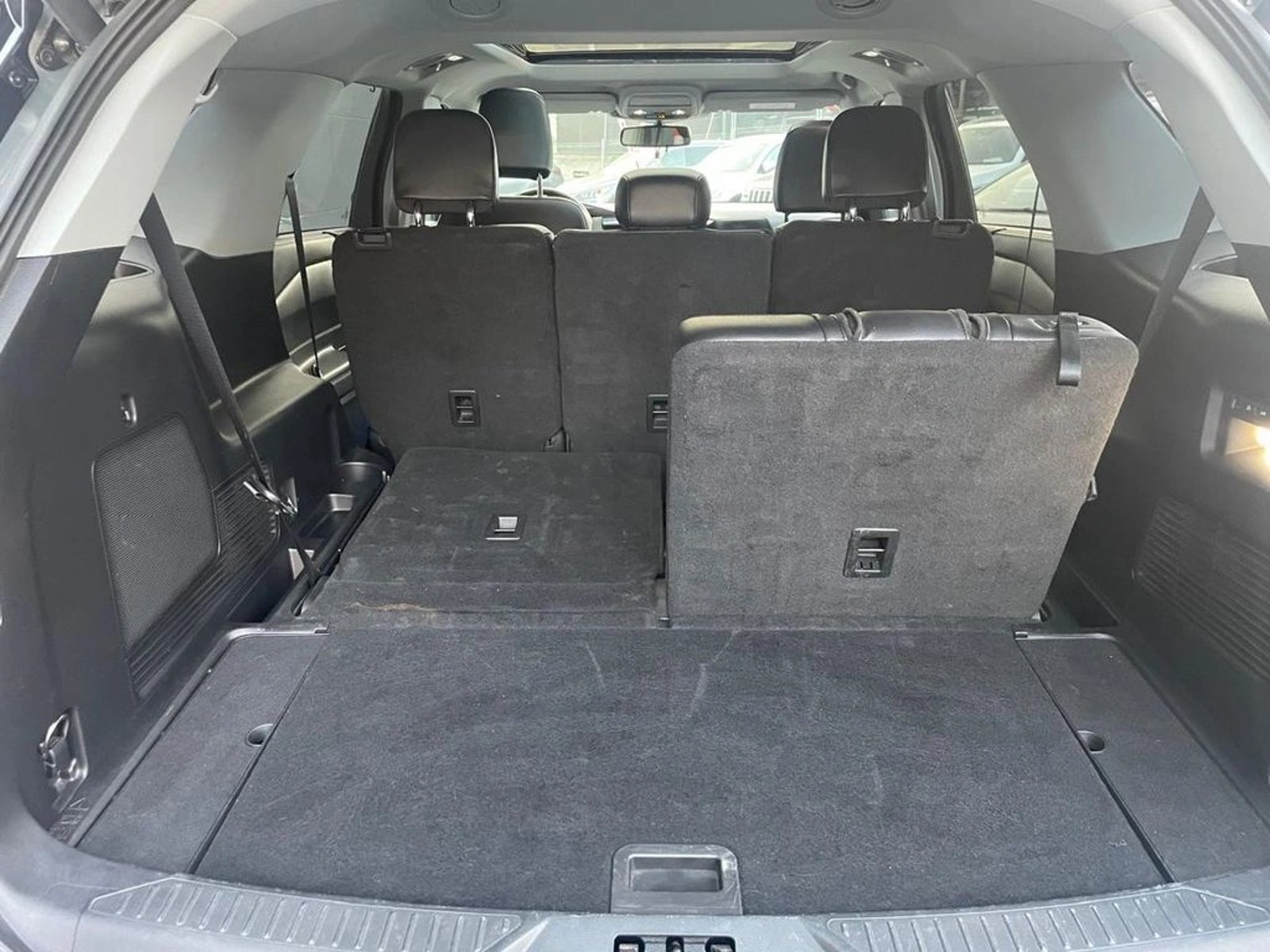 FORD EXPLORER 2023 - Imagen 20 de 20