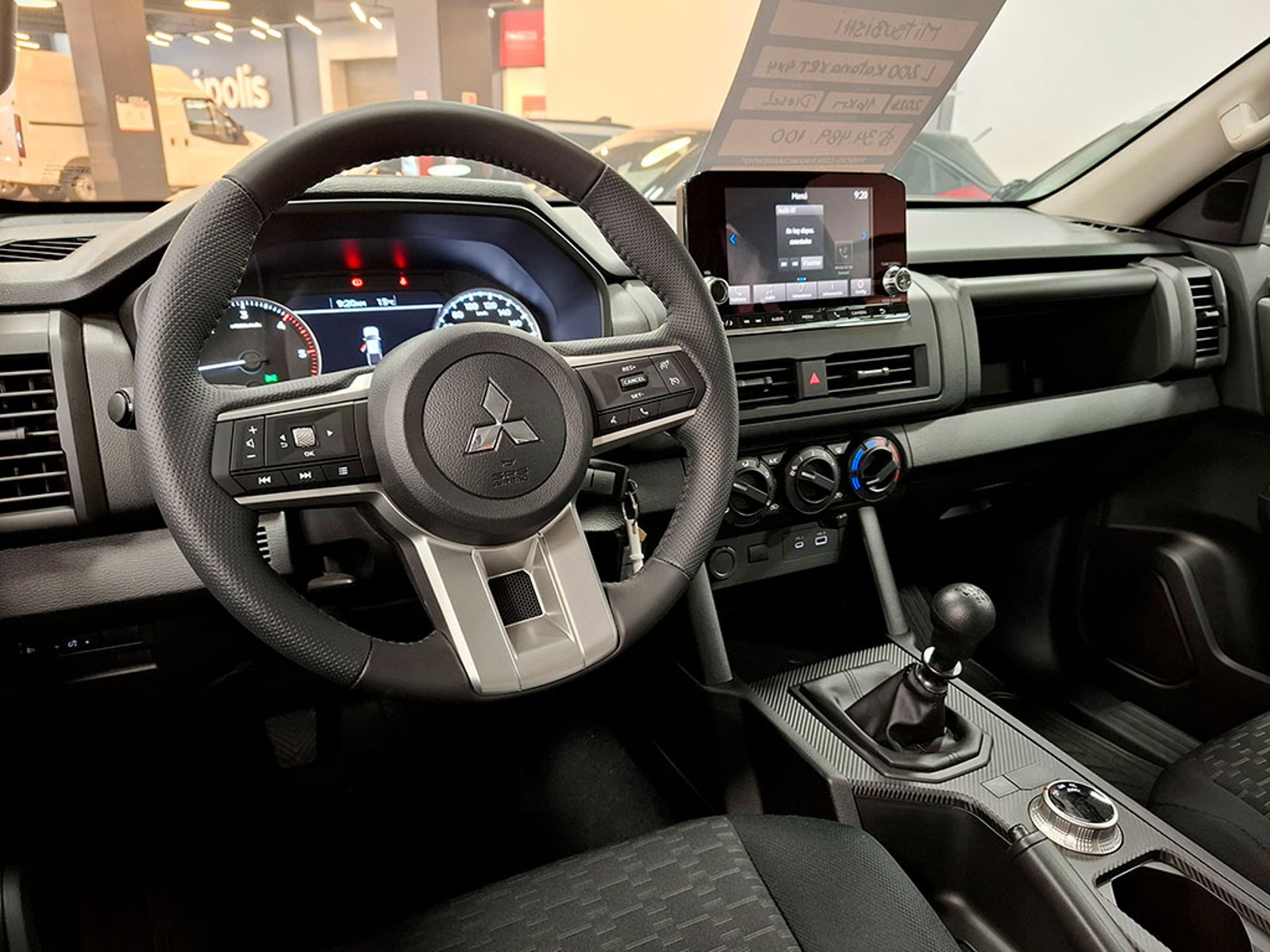 MITSUBISHI L200 2026 - Imagen 11 de 20
