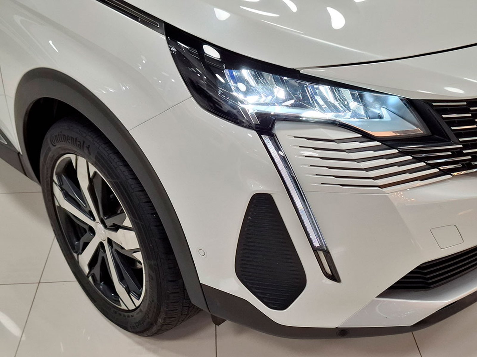 Peugeot 3008 1.6 LTS AT 2024 - Imagen 8 de 20