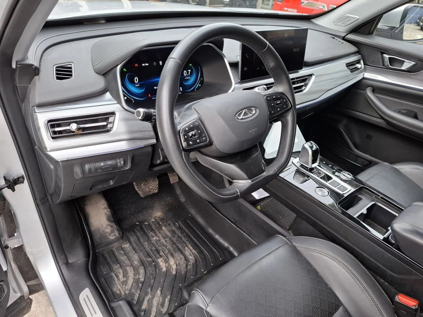 Chery TIGGO 8 PRO 1.6 GDI GLX AT 2023 - Imagen 13 de 20