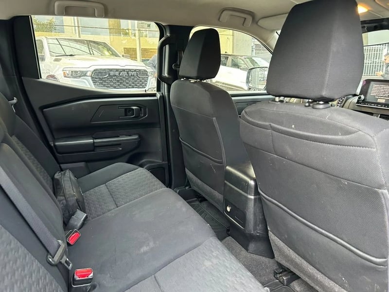 Mitsubishi L200 KATANA XRT 4X4 2.4 2025 - Imagen 9 de 17