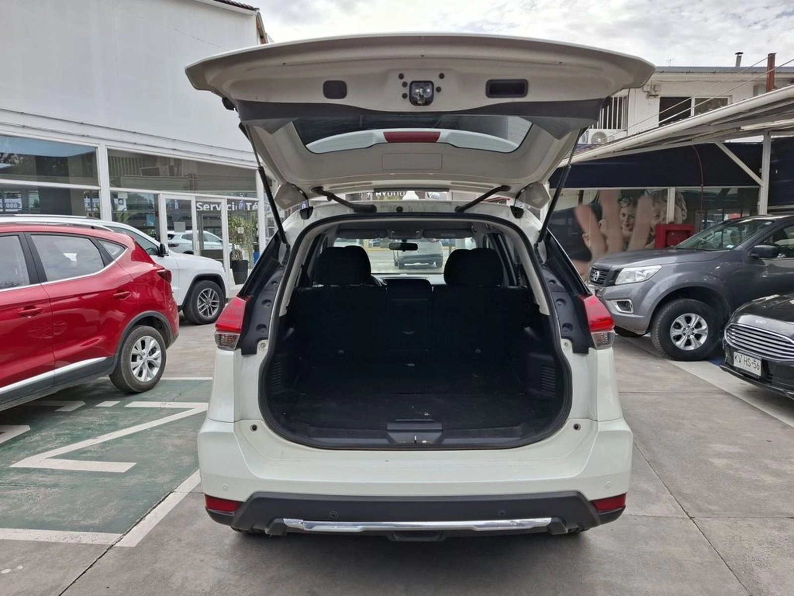 NISSAN X-TRAIL 2.5 SENSE MC 4X2 CVT AT 5P 2022 - Imagen 9 de 20