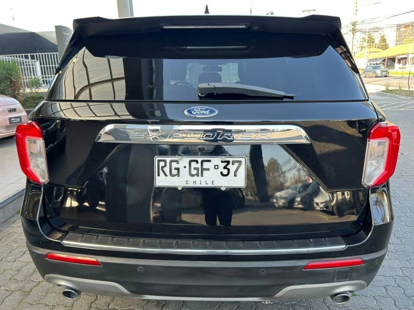 Ford EXPLORER LIMITED 4X4 2.3 AUT 2022 - Foto 5 de 15