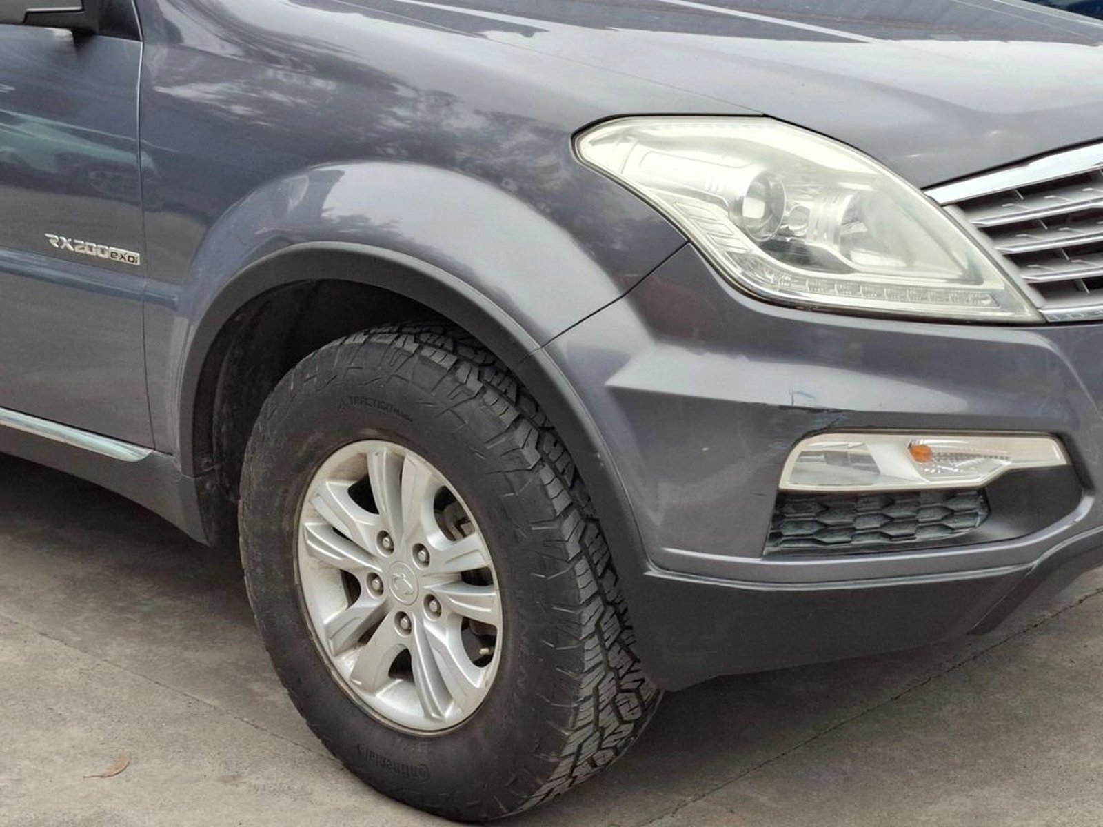 SsangYong REXTON 2.0 DIESEL 2WD MT 5P 2016 - Foto 4 de 20