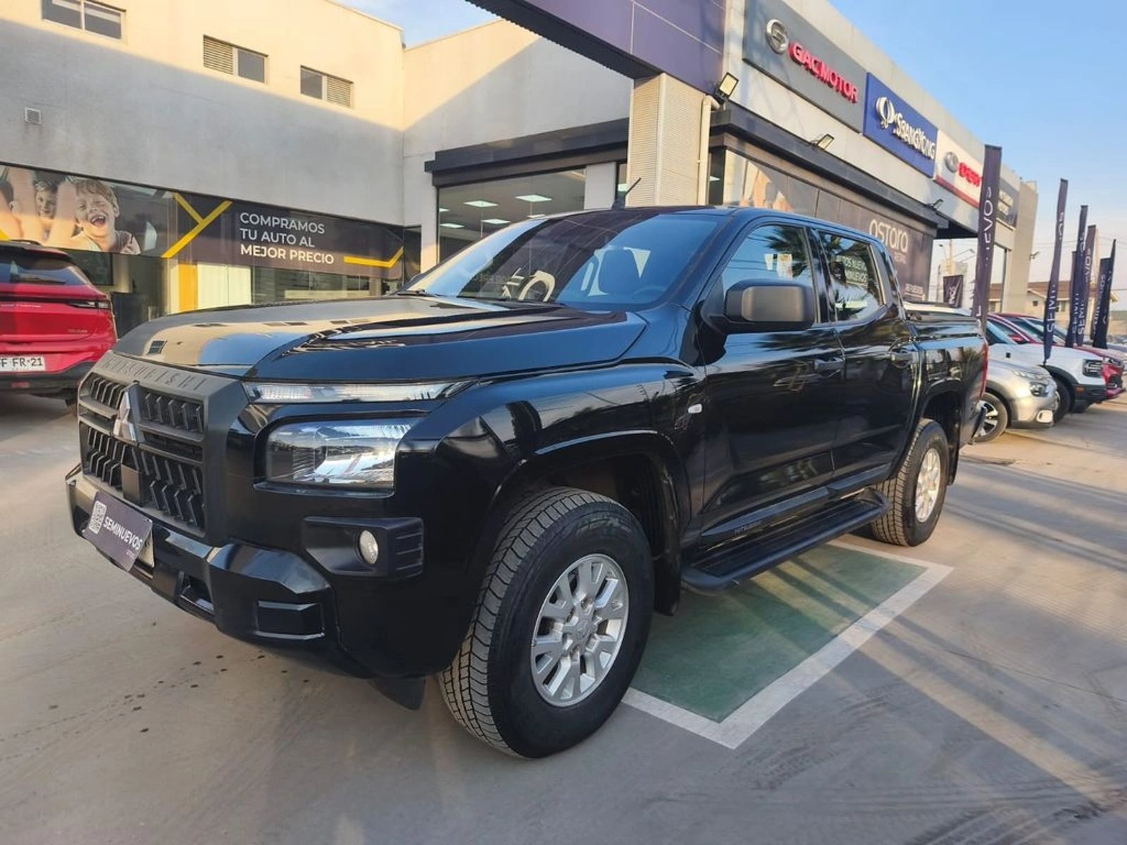 Mitsubishi L200 WORK XR 2.4 4X2 MT 2025 - Foto 2 de 20