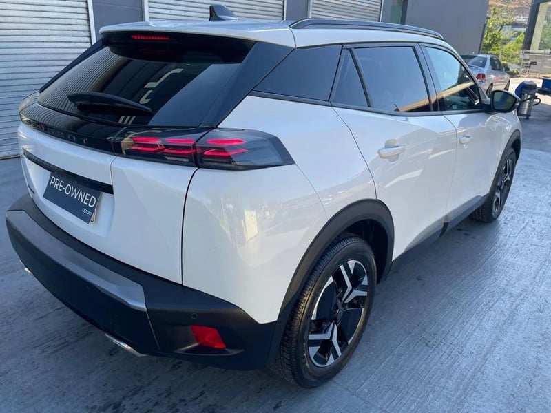 Peugeot 2008 1.2 ALLURE PACK PURETECH 130 AT 2024 - Imagen 6 de 20