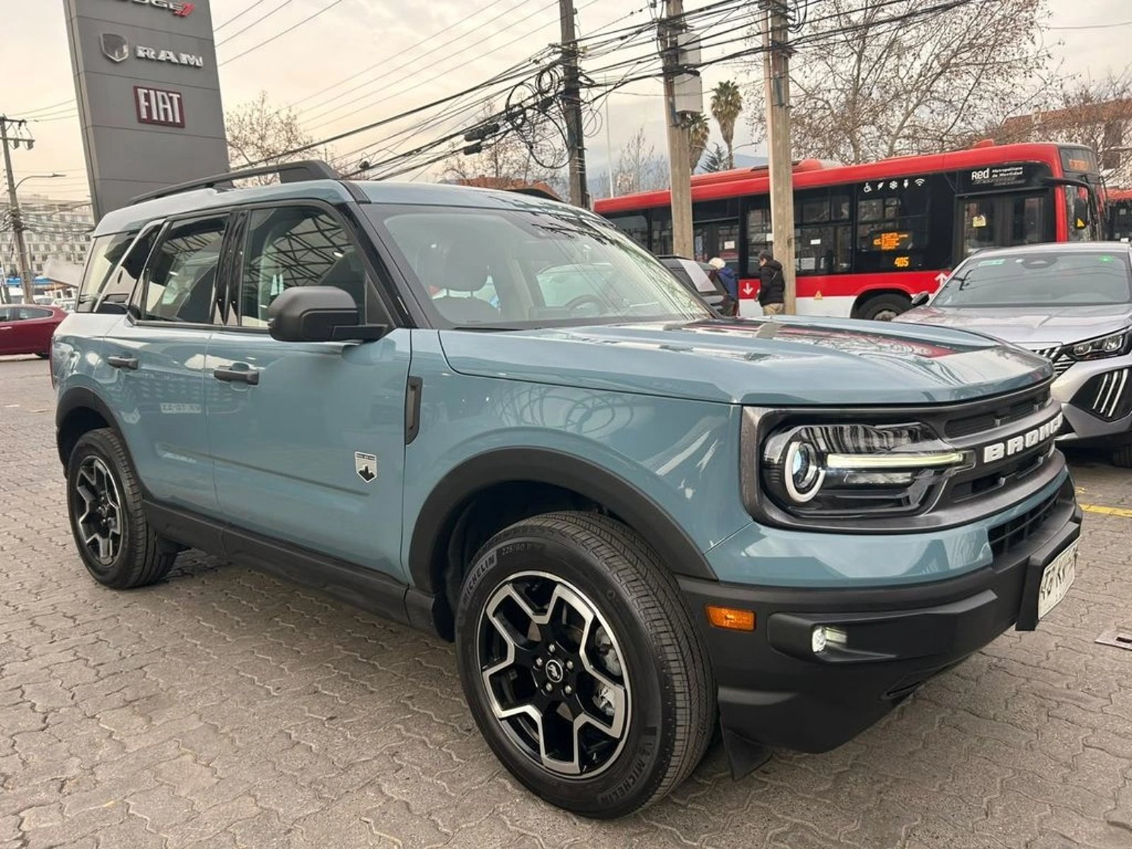 Ford BRONCO 1.5 SPORT BIG BENG AT 4X4 2023 - Imagen 4 de 17