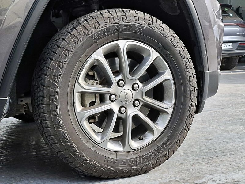Jeep GRAND CHEROKEE 3.6 LIMITED AT 4X4 2016 - Imagen 6 de 20